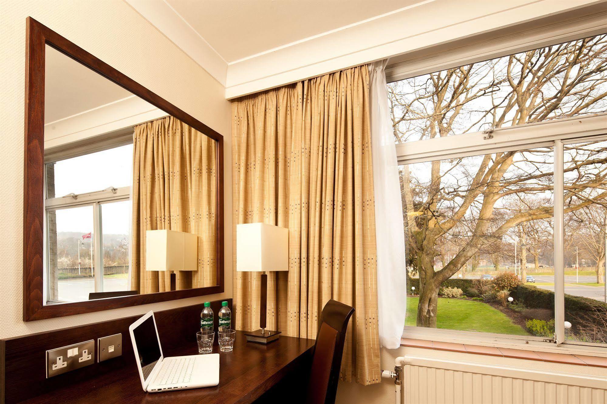 Mercure Bradford, Bankfield Hotel Bradford  Dış mekan fotoğraf